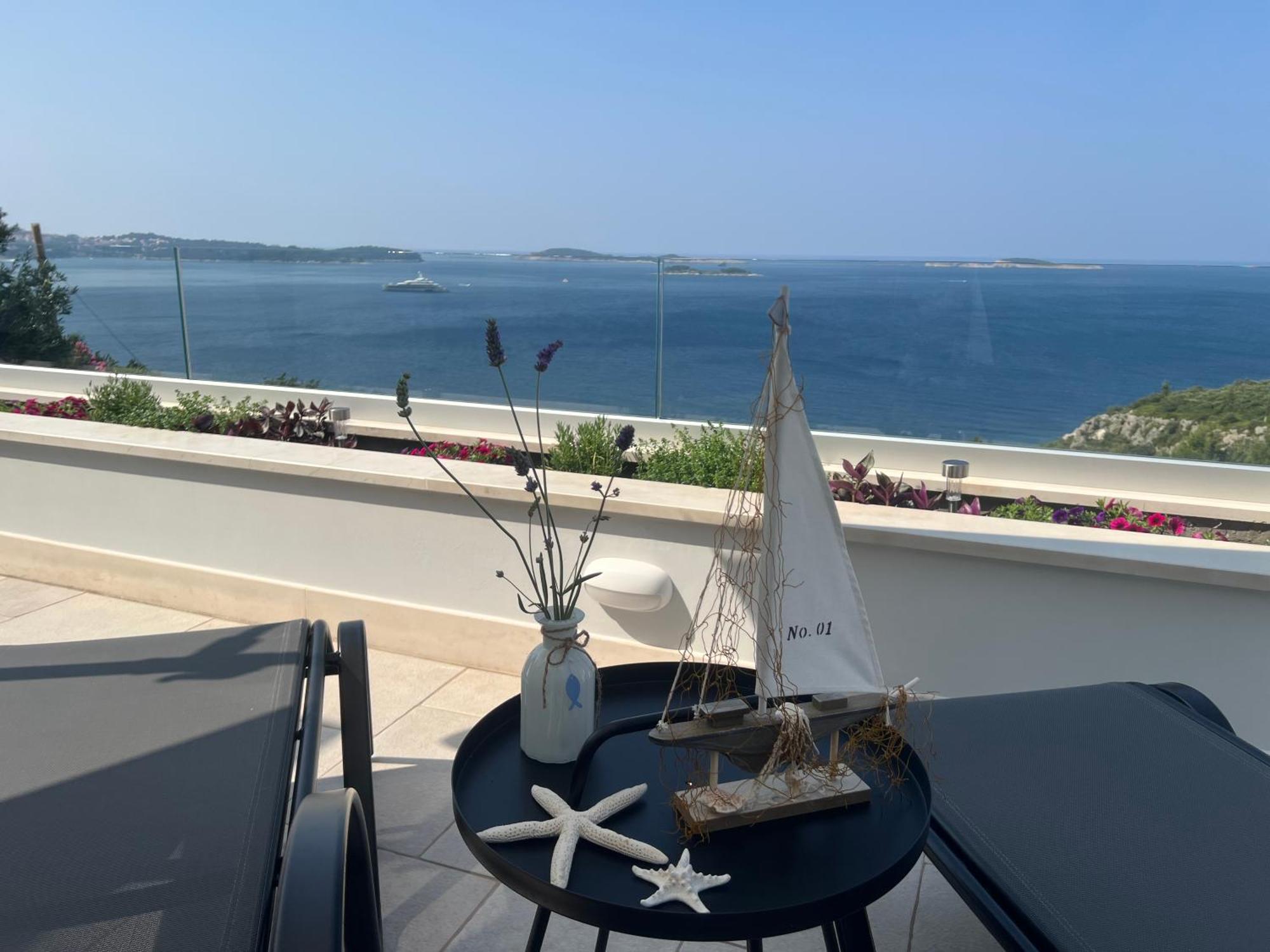 Сasa de vacaciones Infinity Blue Mlini